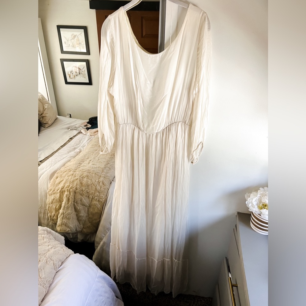 Lara Guidotti white chiffon maxi dress